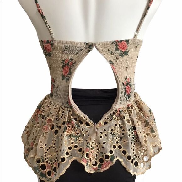 Vici Beaufort Floral Eyelet Peplum Tank Size Small - Picture 5 of 11